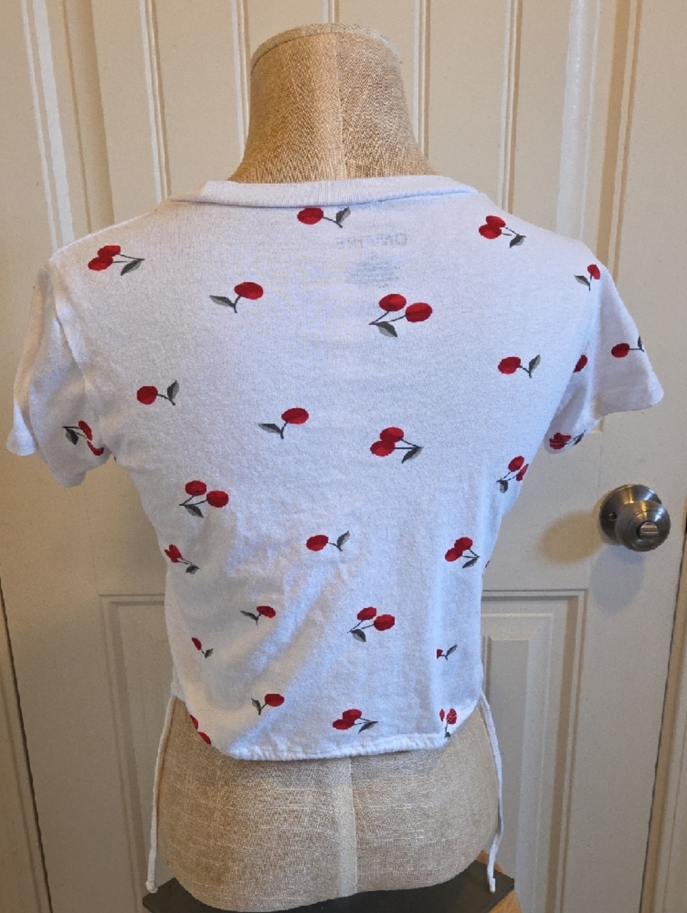 Cherry Print White Drawstring Crop Top - Picture 2 of 6